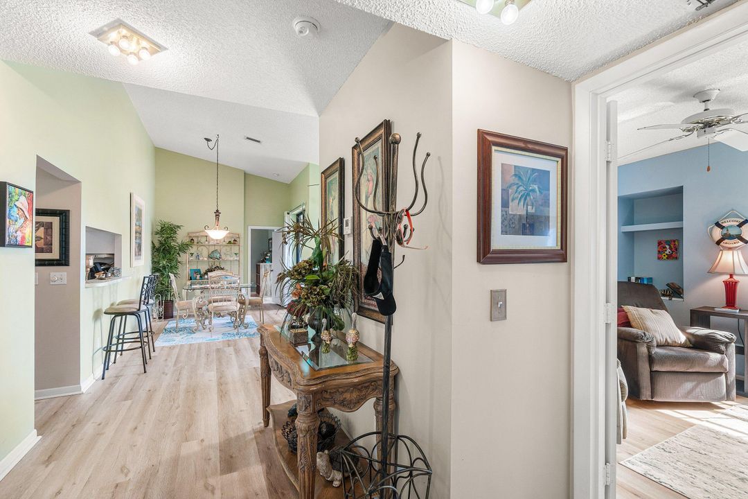 En Venta: $199,999 (3 camas, 2 baños, 1134 Pies cuadrados)