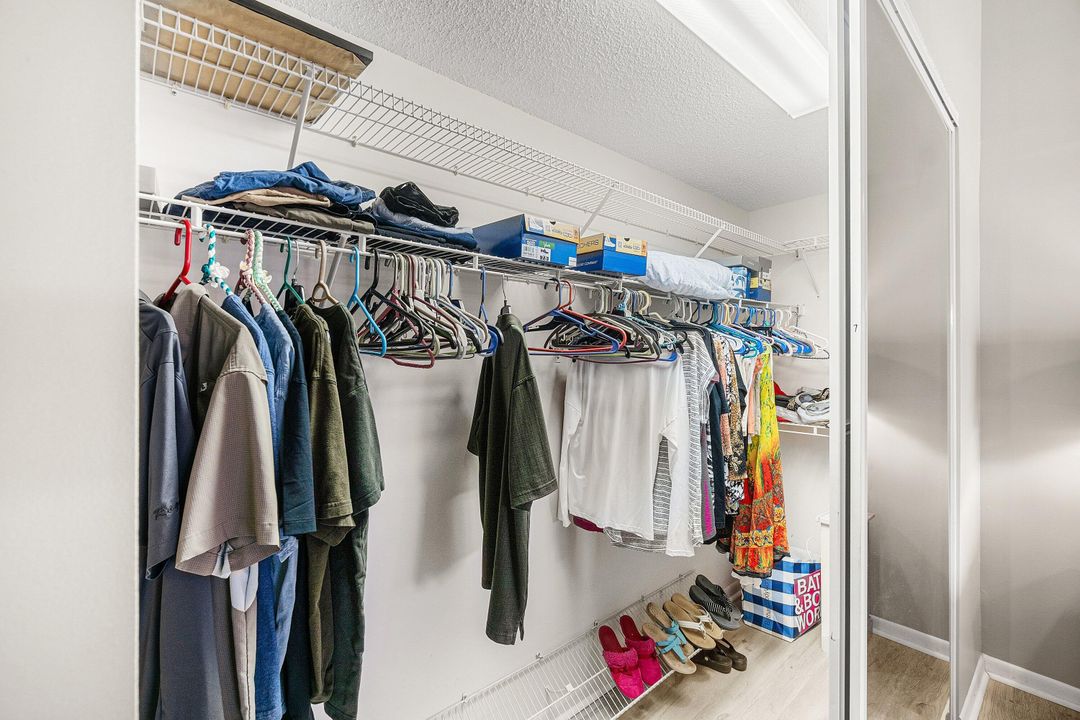 En Venta: $199,999 (3 camas, 2 baños, 1134 Pies cuadrados)