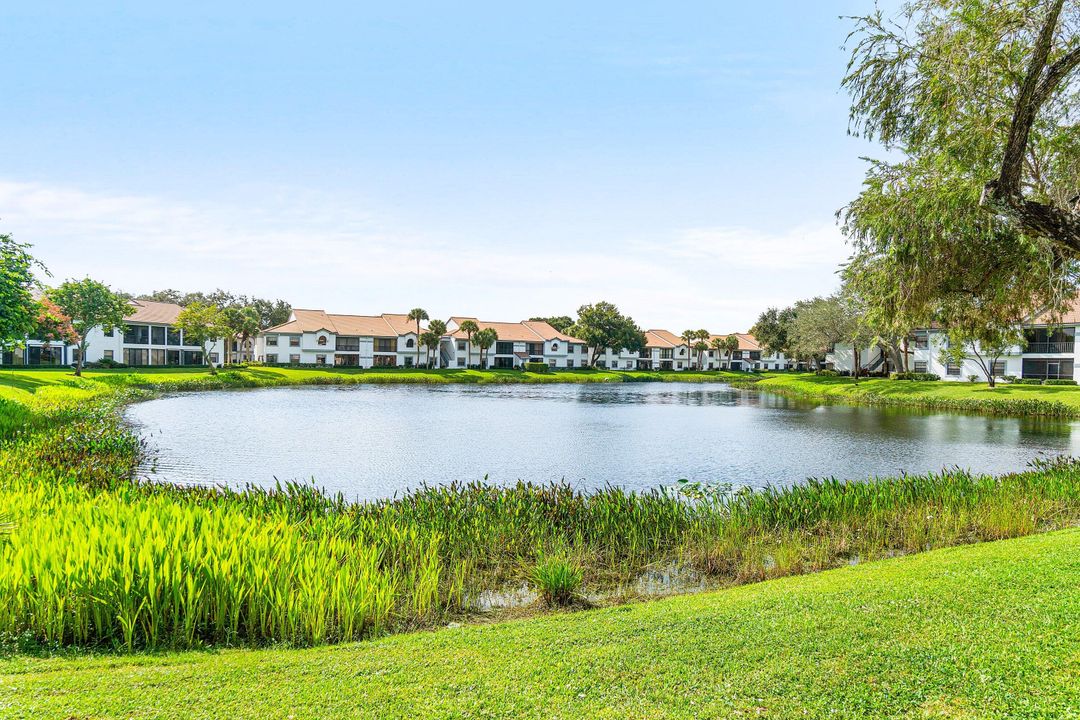 En Venta: $199,999 (3 camas, 2 baños, 1134 Pies cuadrados)