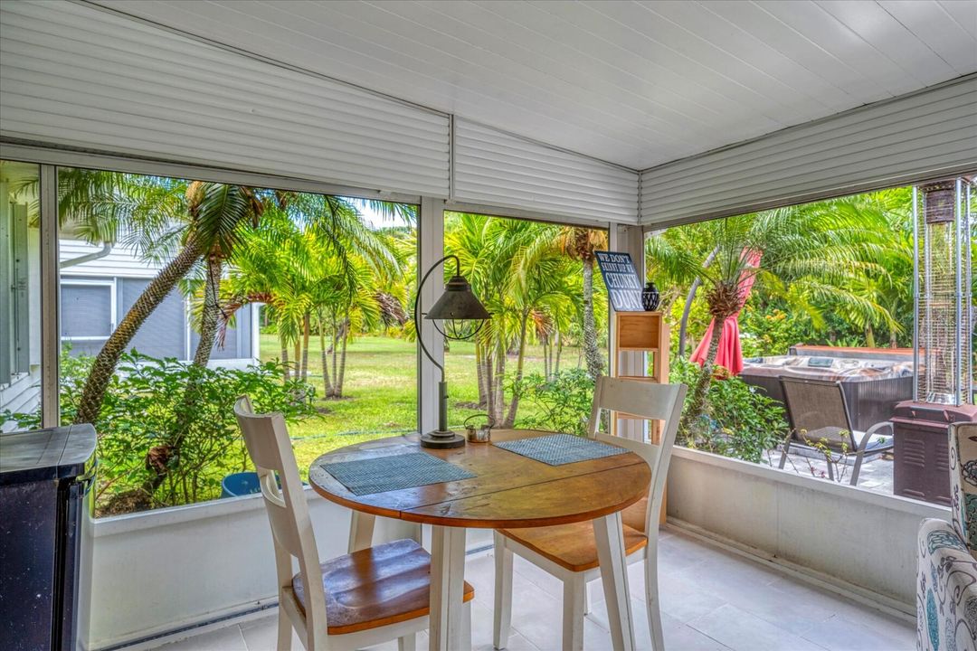 For Sale: $439,000 (2 beds, 2 baths, 1344 Square Feet)