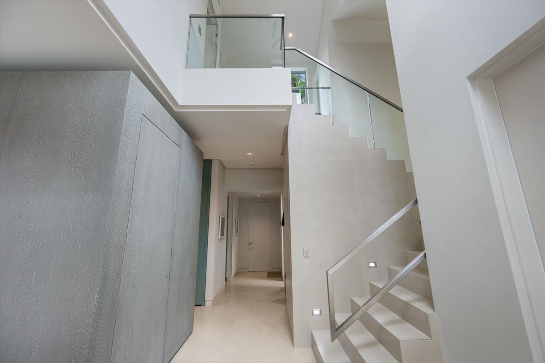 For Sale: $3,495,000 (4 beds, 4 baths, 3427 Square Feet)