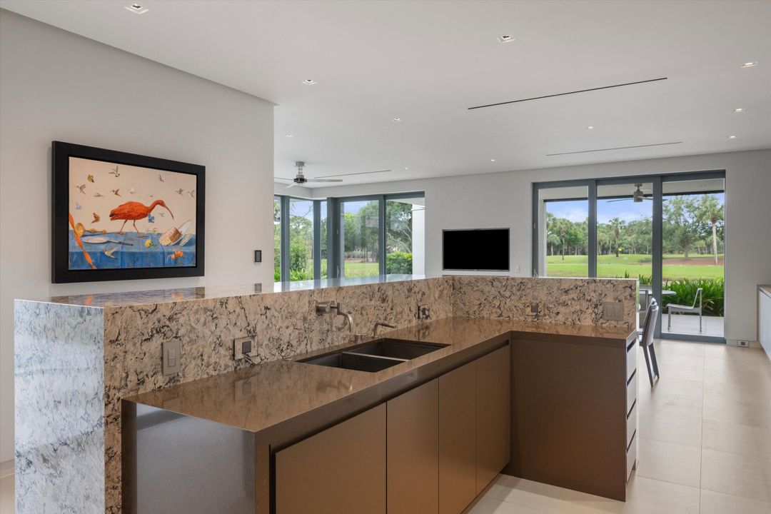 For Sale: $3,495,000 (4 beds, 4 baths, 3427 Square Feet)