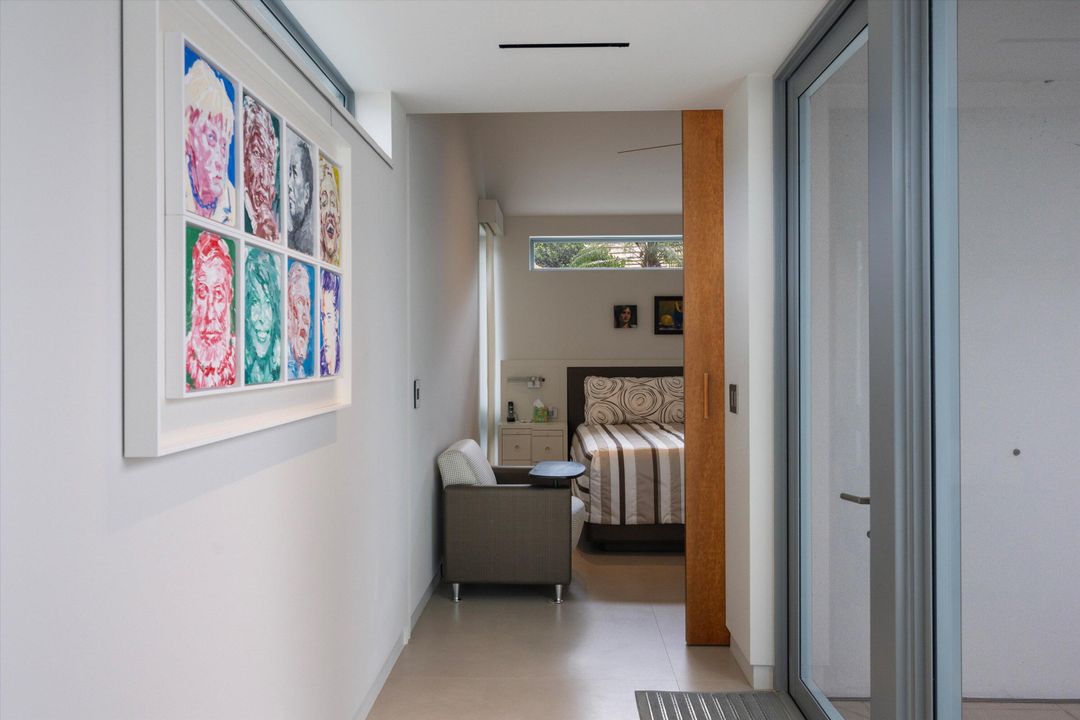 For Sale: $3,495,000 (4 beds, 4 baths, 3427 Square Feet)