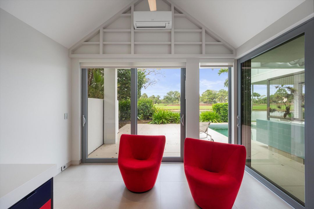 For Sale: $3,495,000 (4 beds, 4 baths, 3427 Square Feet)