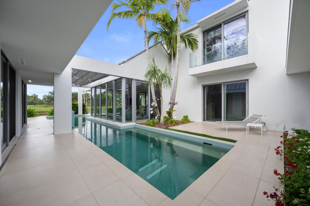 For Sale: $3,495,000 (4 beds, 4 baths, 3427 Square Feet)