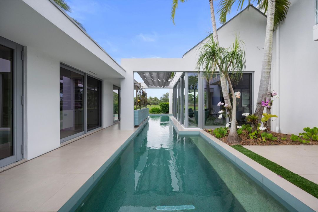 For Sale: $3,495,000 (4 beds, 4 baths, 3427 Square Feet)