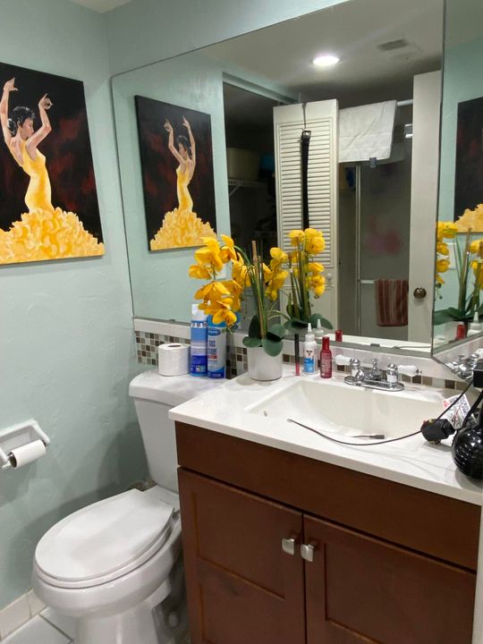 En Venta: $285,000 (2 camas, 2 baños, 1236 Pies cuadrados)