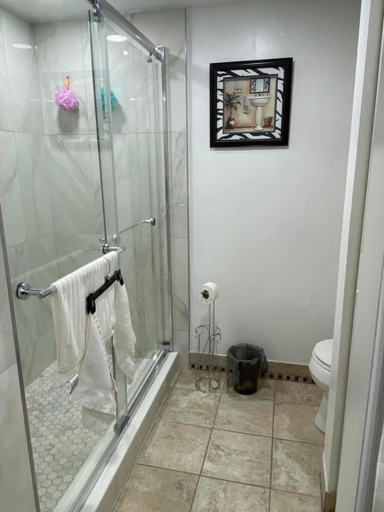 En Venta: $285,000 (2 camas, 2 baños, 1236 Pies cuadrados)