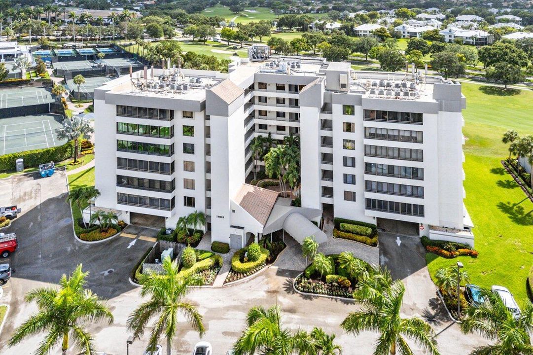 For Rent: $5,200 (2 beds, 2 baths, 1521 Square Feet)