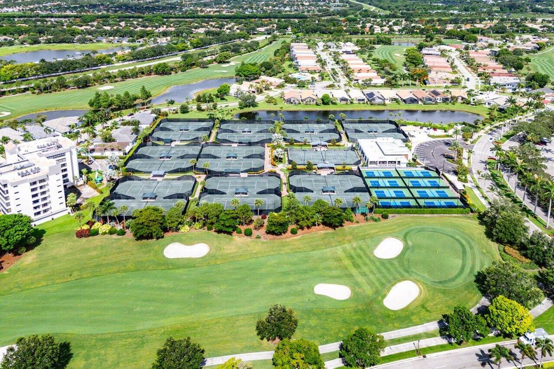 For Rent: $5,200 (2 beds, 2 baths, 1521 Square Feet)