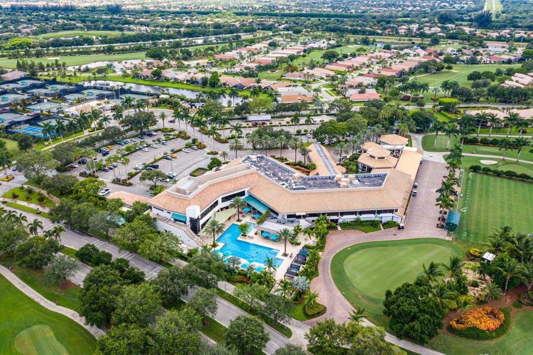 For Rent: $5,200 (2 beds, 2 baths, 1521 Square Feet)