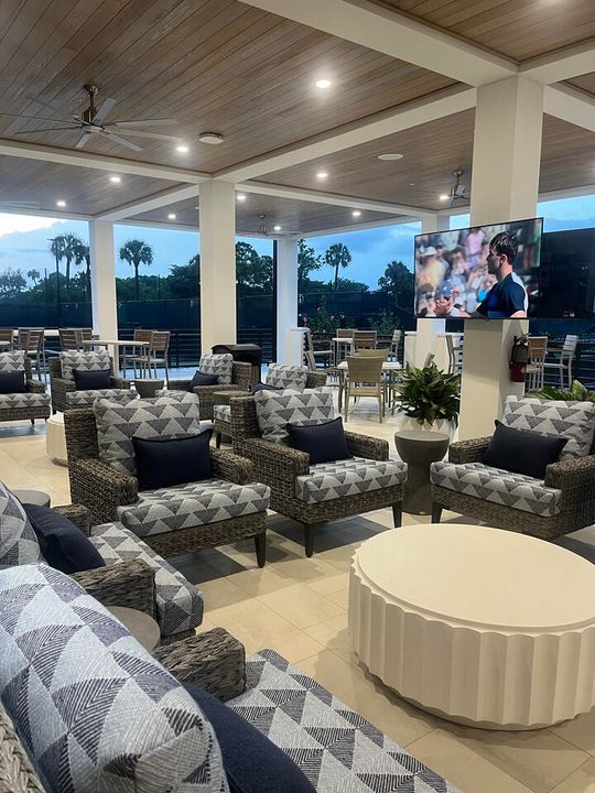 For Rent: $5,200 (2 beds, 2 baths, 1521 Square Feet)