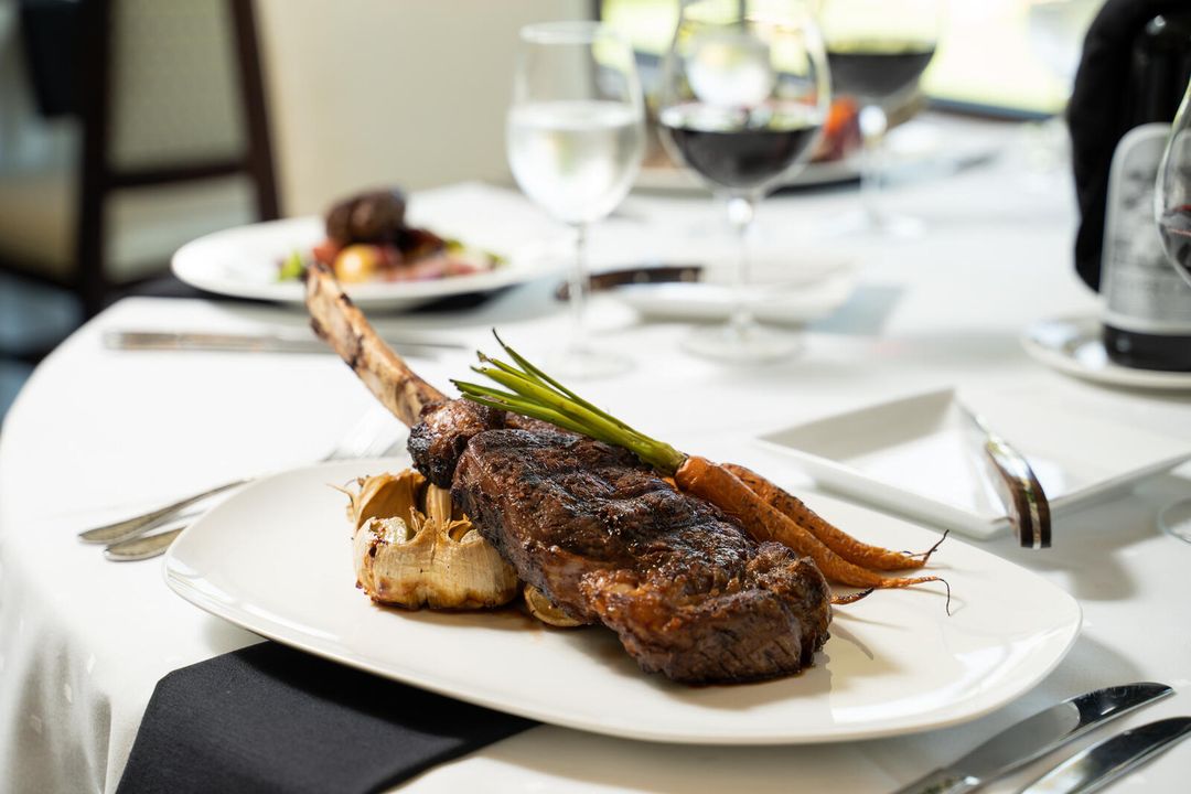 For Rent: $5,200 (2 beds, 2 baths, 1521 Square Feet)