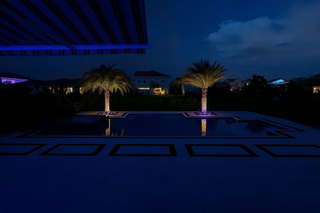 For Sale: $1,100,000 (4 beds, 4 baths, 3024 Square Feet)