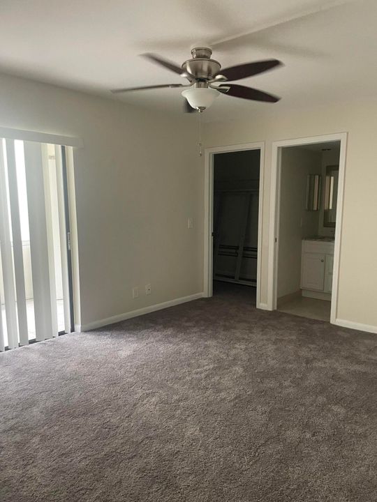 For Rent: $1,750 (2 beds, 2 baths, 910 Square Feet)