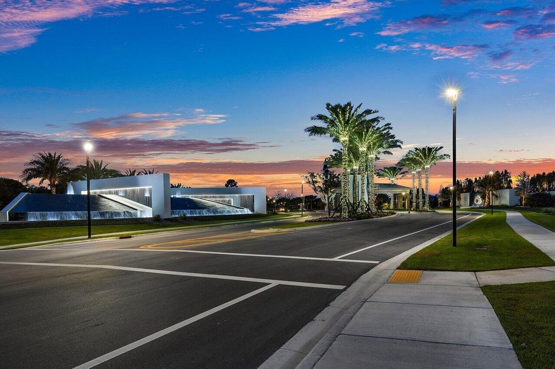 For Rent: $10,000 (3 beds, 3 baths, 2573 Square Feet)