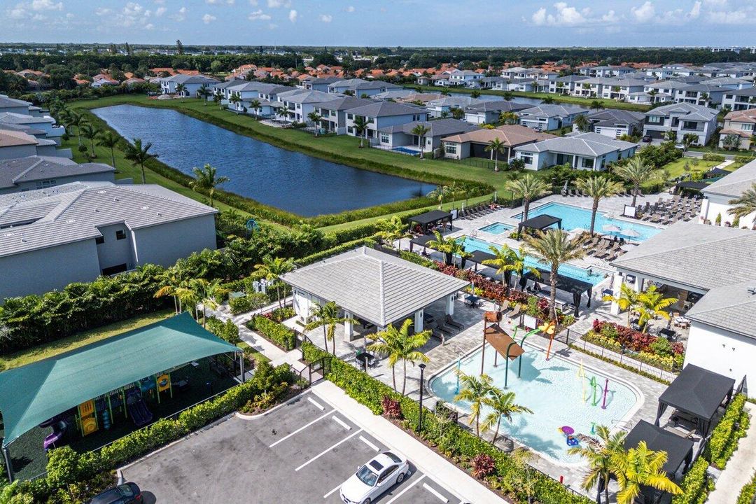 For Rent: $10,000 (3 beds, 3 baths, 2573 Square Feet)