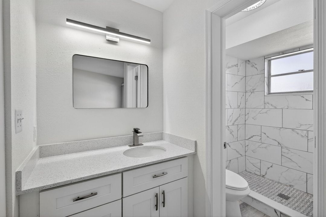 Active With Contract: $349,900 (3 beds, 2 baths, 1291 Square Feet)