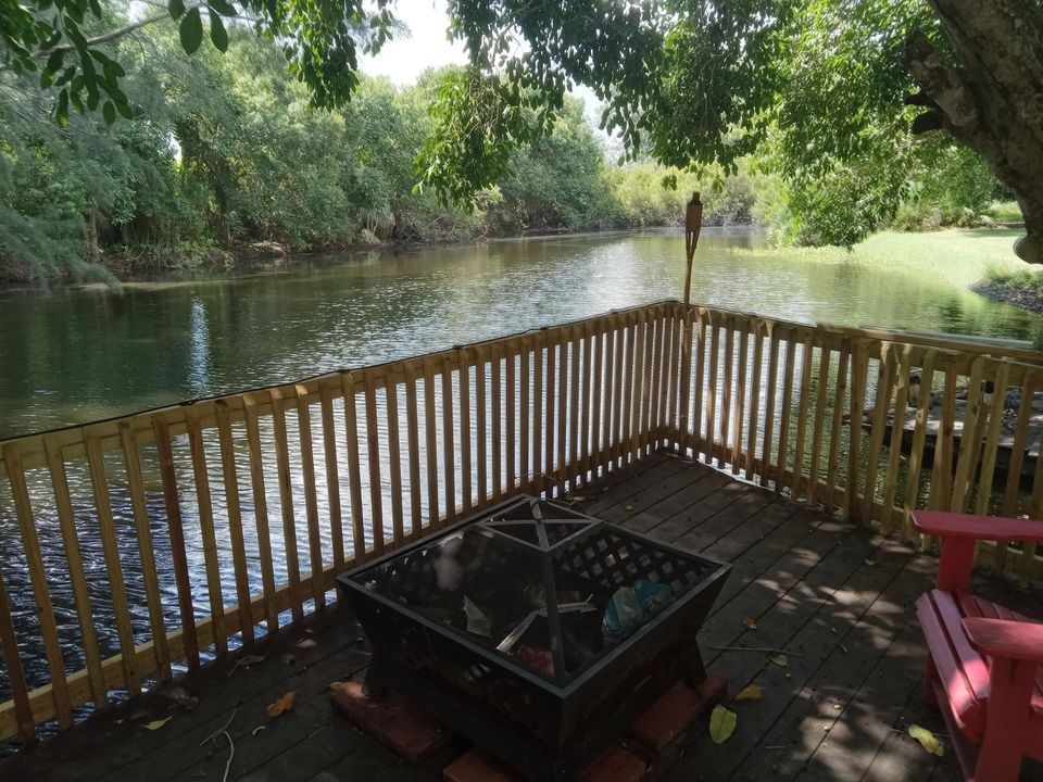 Недавно продано: $950,000 (3 спален, 1 ванн, 1440 Квадратных фут)