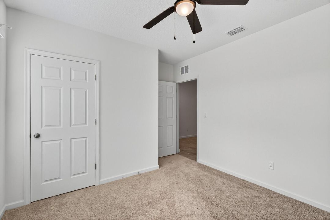 For Sale: $435,000 (4 beds, 2 baths, 1934 Square Feet)