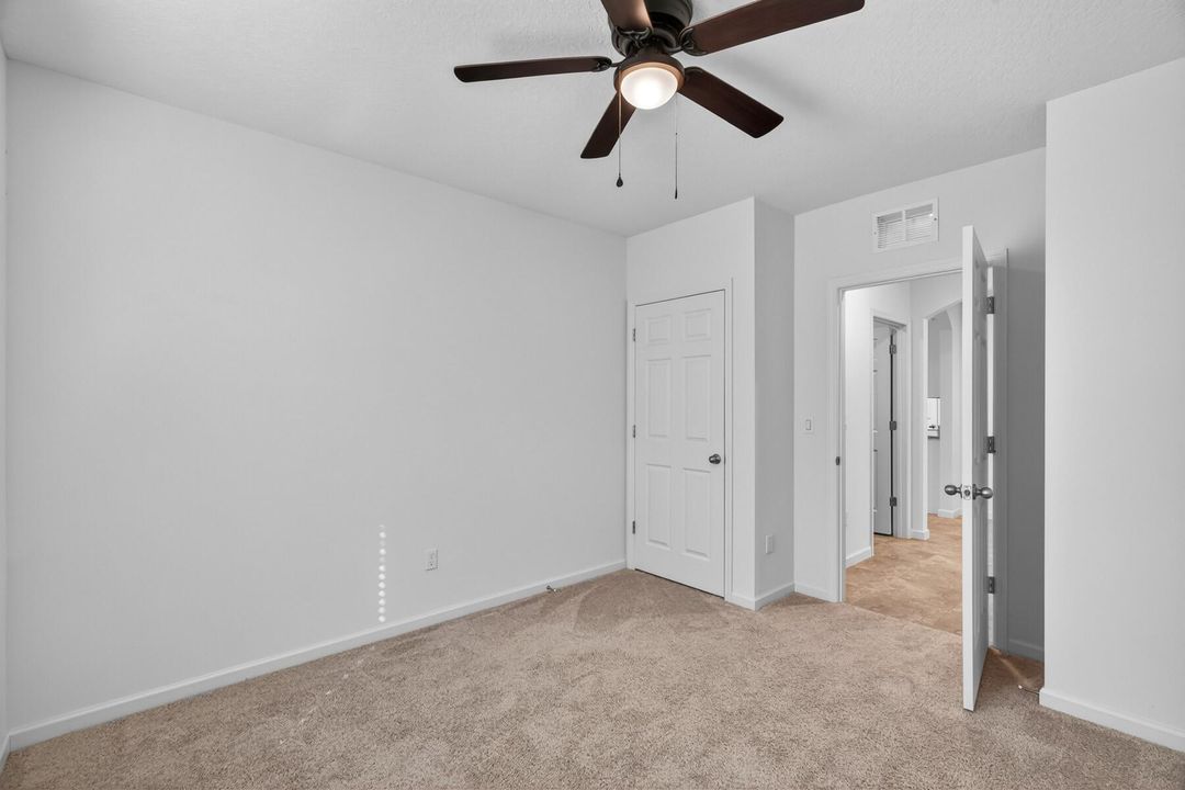 For Sale: $435,000 (4 beds, 2 baths, 1934 Square Feet)