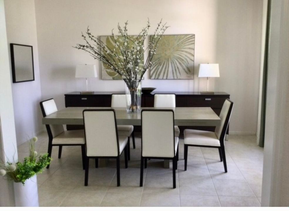 出租: $4,500 (4 贝兹, 2 浴室, 2373 平方英尺)