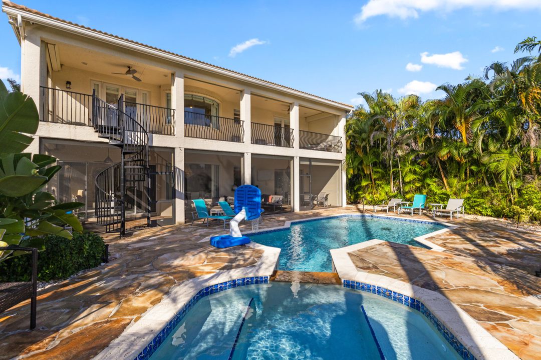 На продажу: $1,550,000 (5 спален, 4 ванн, 4086 Квадратных фут)