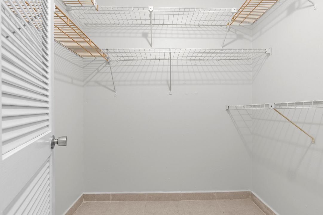 Под контрактом: $1,800 (2 спален, 2 ванн, 1133 Квадратных фут)