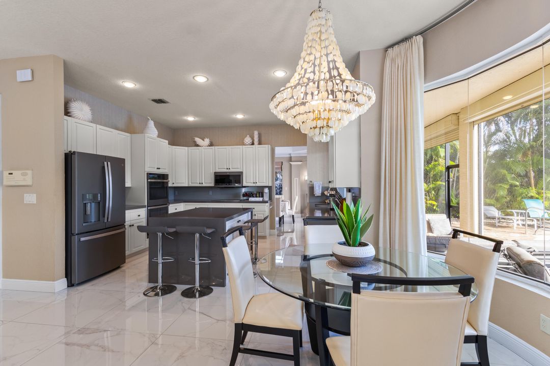 На продажу: $1,550,000 (5 спален, 4 ванн, 4086 Квадратных фут)