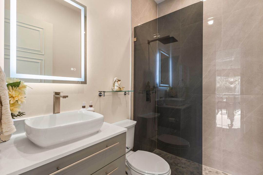 На продажу: $1,550,000 (5 спален, 4 ванн, 4086 Квадратных фут)