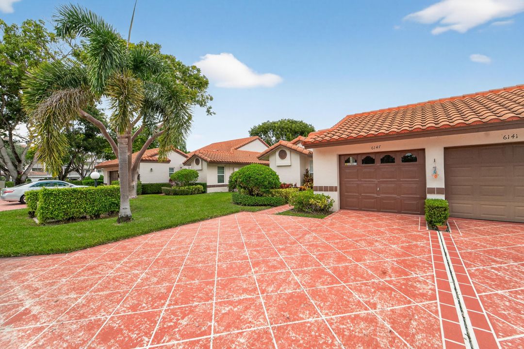 Active With Contract: $3,500 (2 beds, 2 baths, 1500 Square Feet)