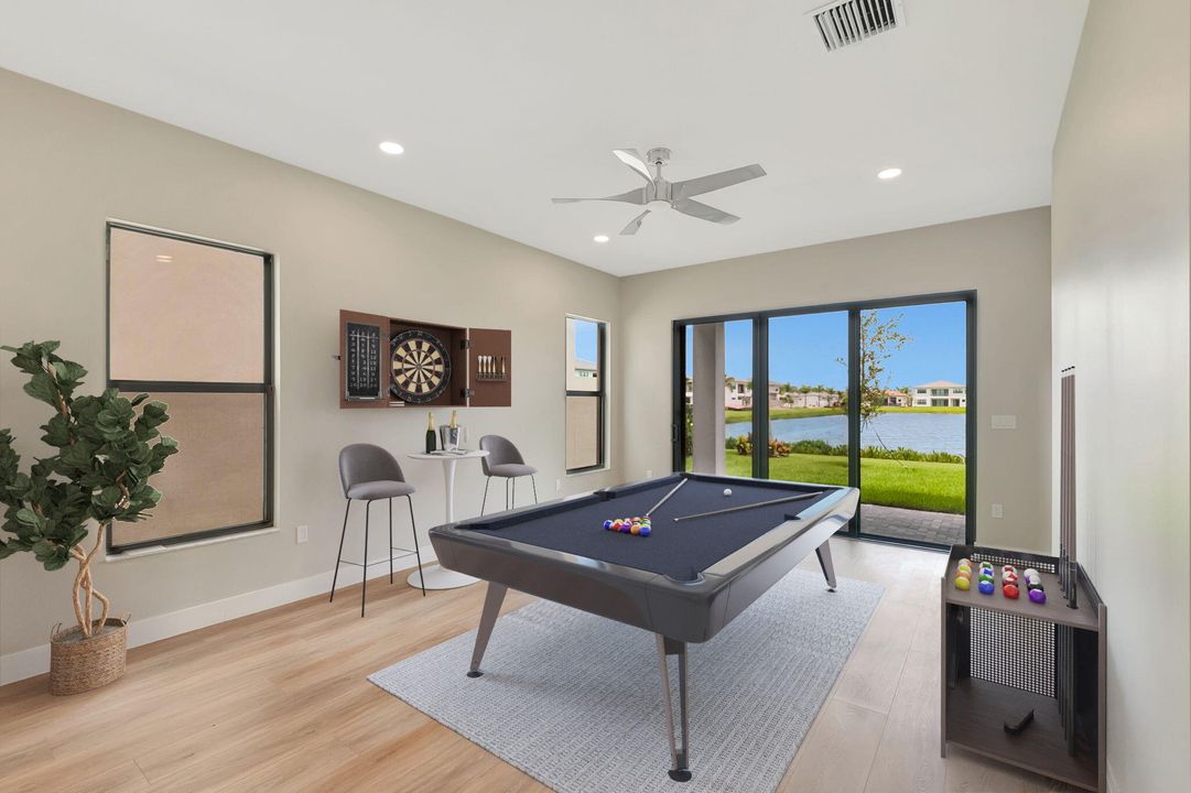 For Sale: $2,795,000 (6 beds, 5 baths, 5330 Square Feet)