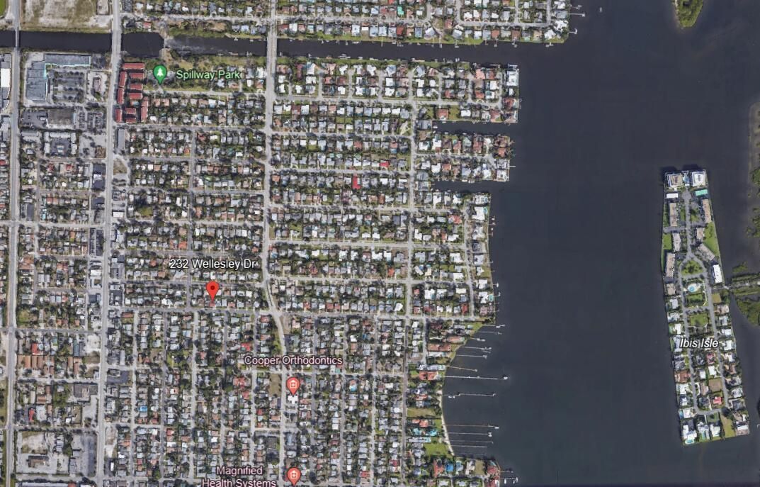 Под контрактом: $639,500 (3 спален, 2 ванн, 1488 Квадратных фут)