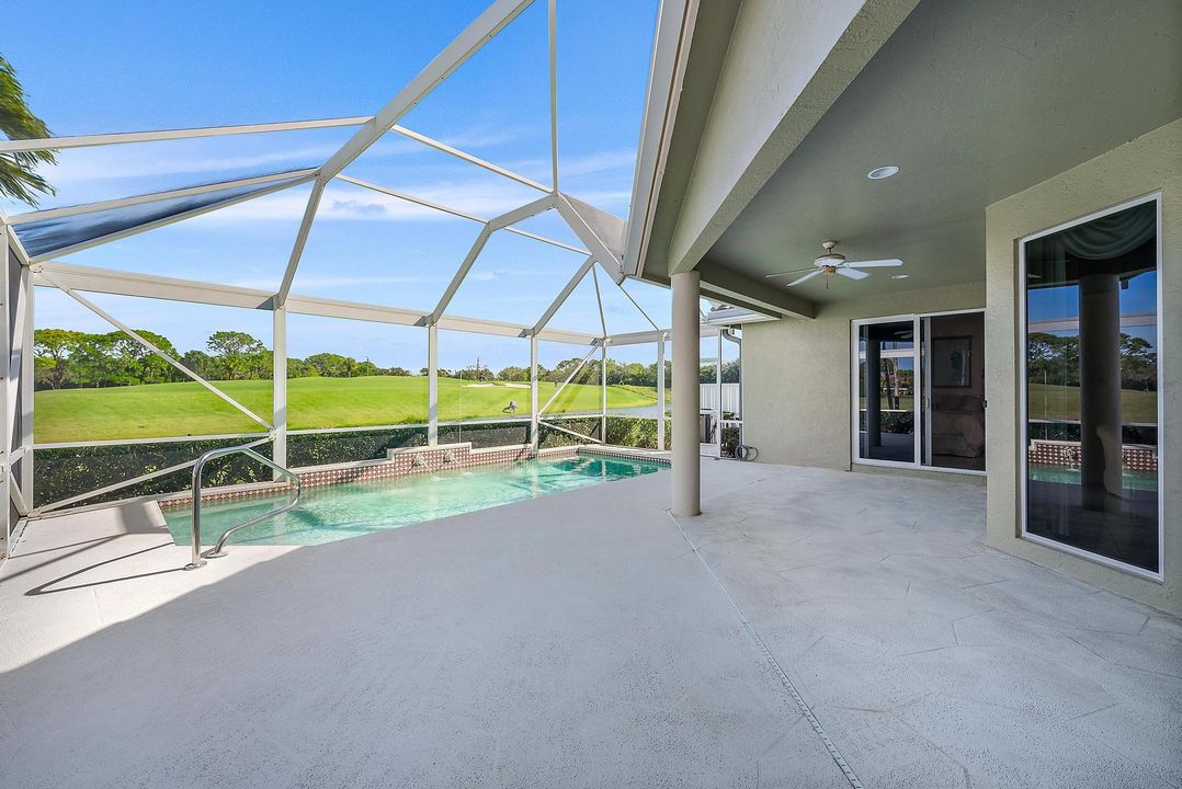 En Venta: $575,000 (3 camas, 2 baños, 1637 Pies cuadrados)