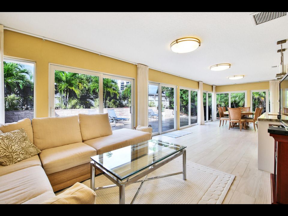 For Rent: $10,000 (3 beds, 3 baths, 2618 Square Feet)