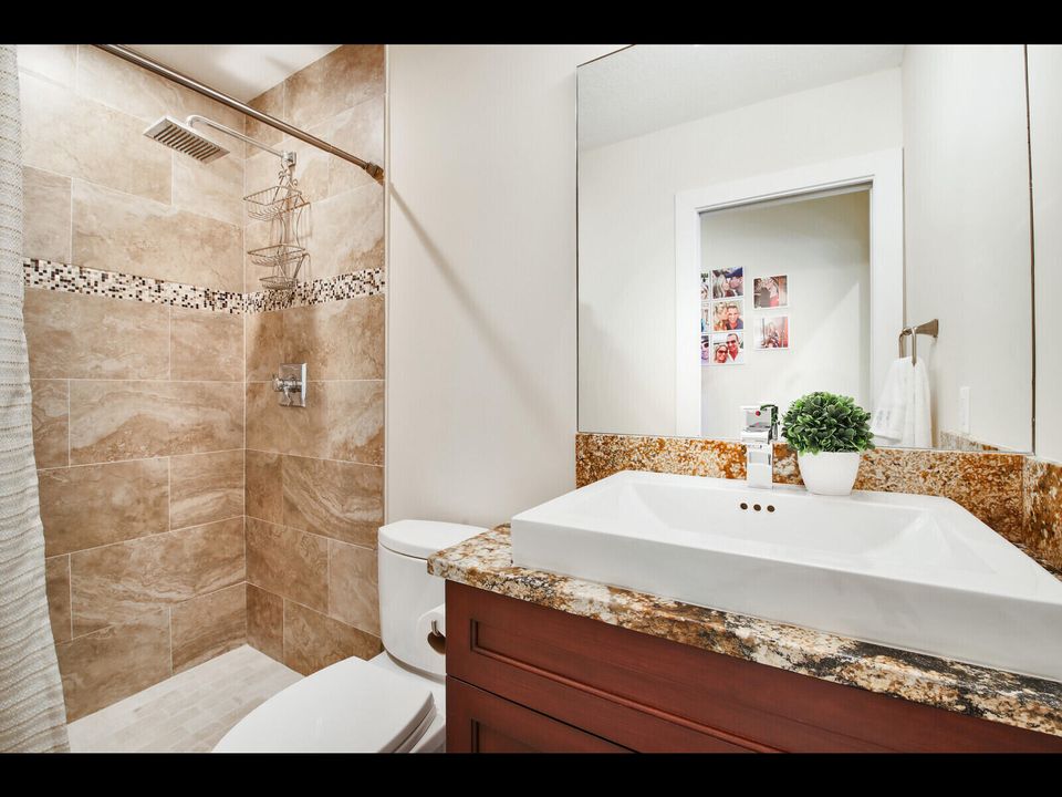 For Rent: $10,000 (3 beds, 3 baths, 2618 Square Feet)