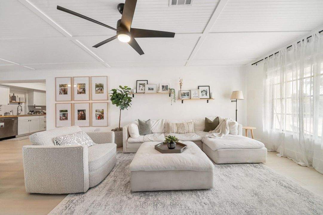 For Rent: $4,500 (3 beds, 2 baths, 1488 Square Feet)