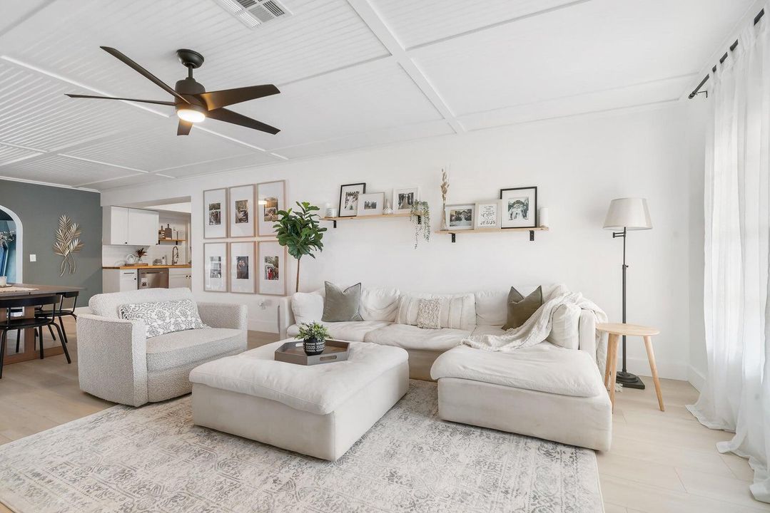 For Rent: $4,500 (3 beds, 2 baths, 1488 Square Feet)