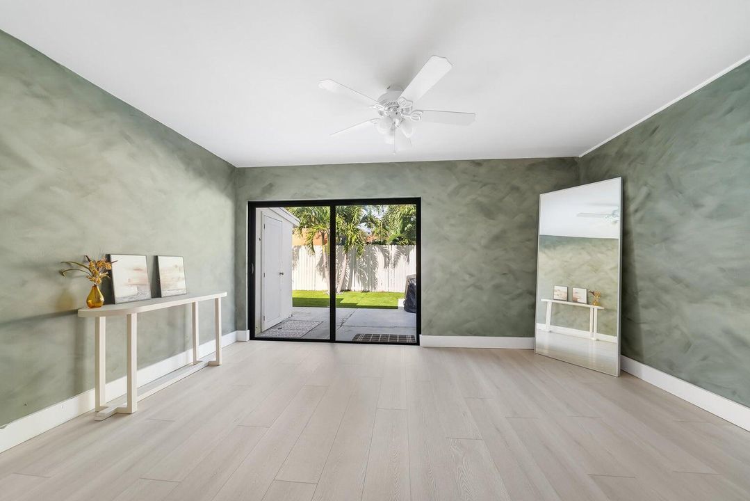 For Rent: $4,500 (3 beds, 2 baths, 1488 Square Feet)