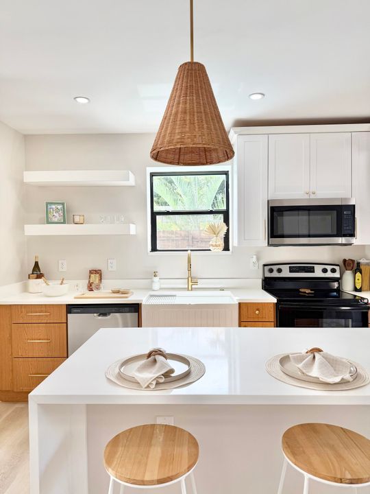 En Venta: $789,000 (3 camas, 2 baños, 1604 Pies cuadrados)