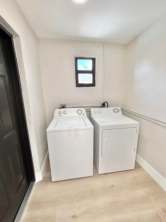 En Venta: $789,000 (3 camas, 2 baños, 1604 Pies cuadrados)