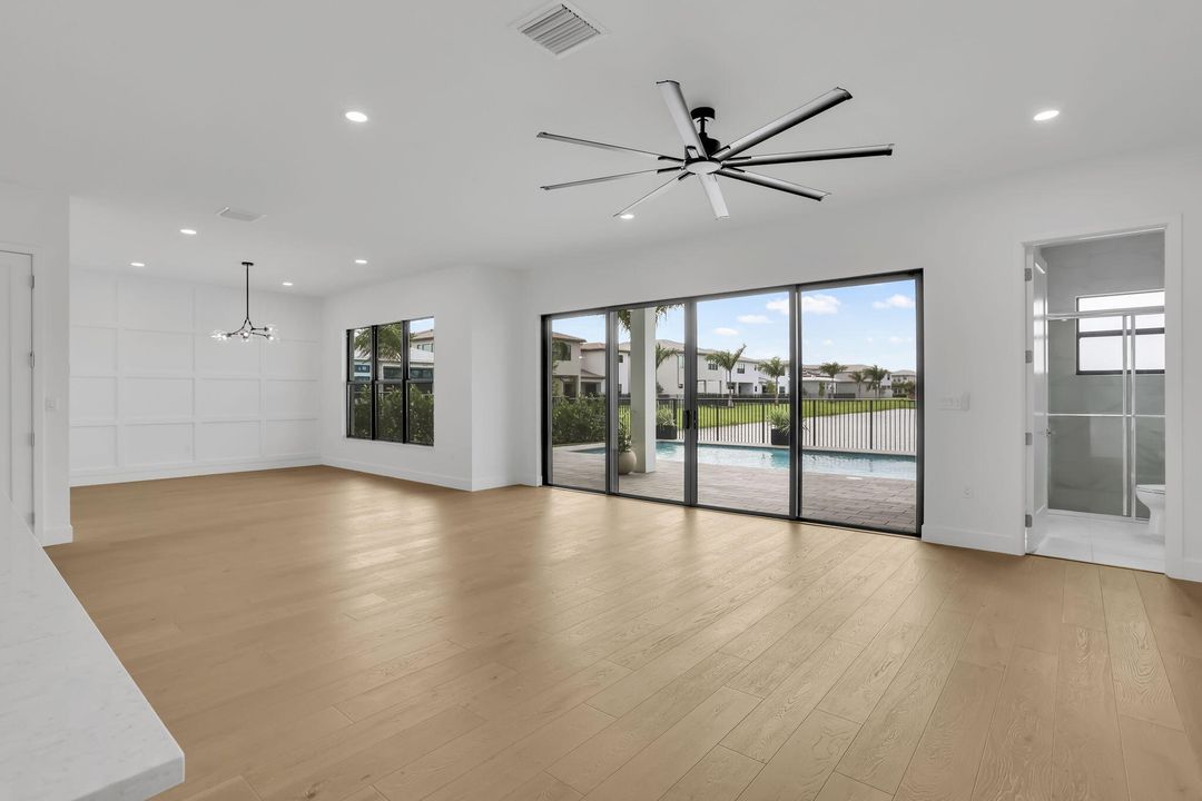 For Rent: $19,000 (5 beds, 6 baths, 4953 Square Feet)