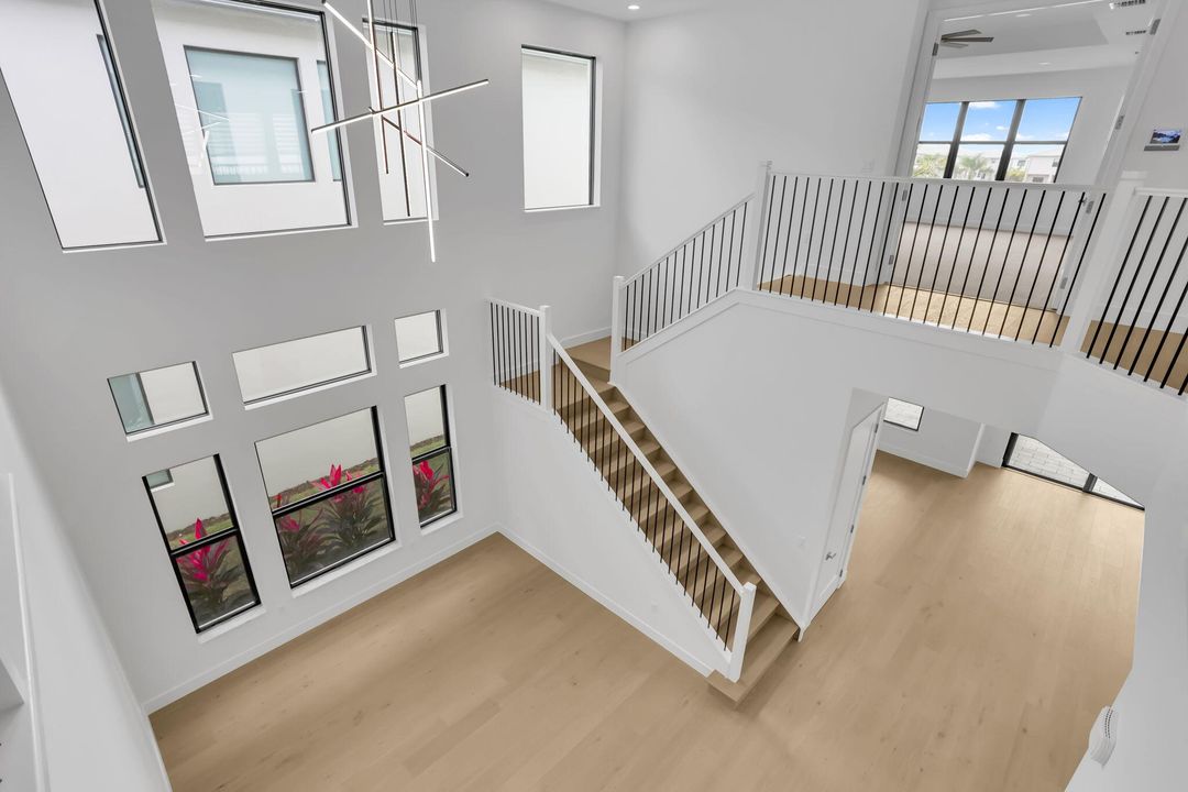 For Rent: $19,000 (5 beds, 6 baths, 4953 Square Feet)