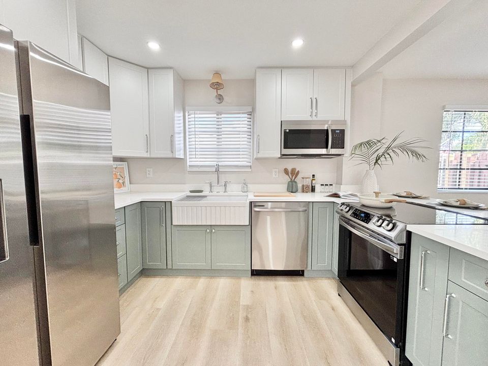 En Venta: $789,000 (3 camas, 2 baños, 1604 Pies cuadrados)