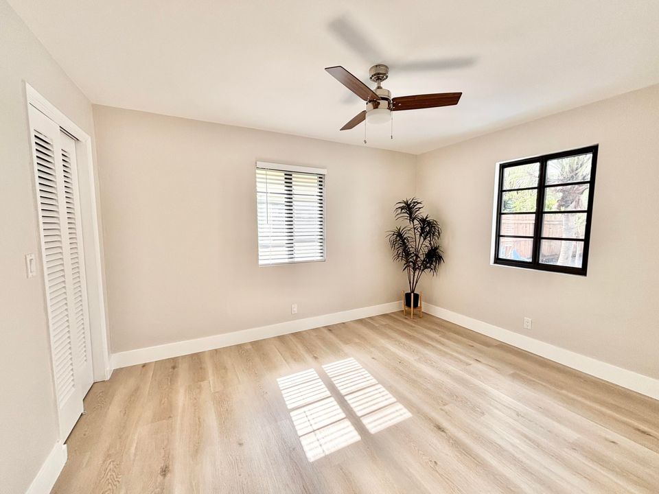 En Venta: $789,000 (3 camas, 2 baños, 1604 Pies cuadrados)