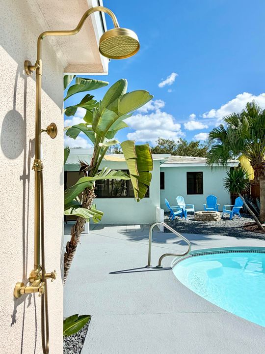 En Venta: $789,000 (3 camas, 2 baños, 1604 Pies cuadrados)