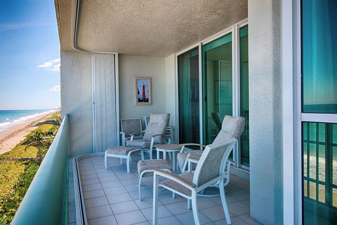 For Sale: $1,349,000 (3 beds, 3 baths, 2263 Square Feet)