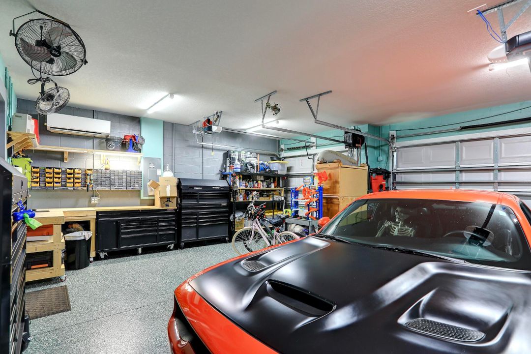 For Sale: $487,000 (4 beds, 3 baths, 2414 Square Feet)