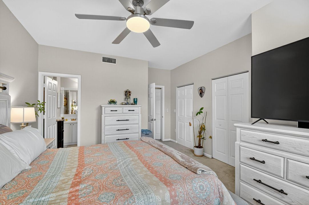 For Sale: $429,000 (2 beds, 2 baths, 1401 Square Feet)