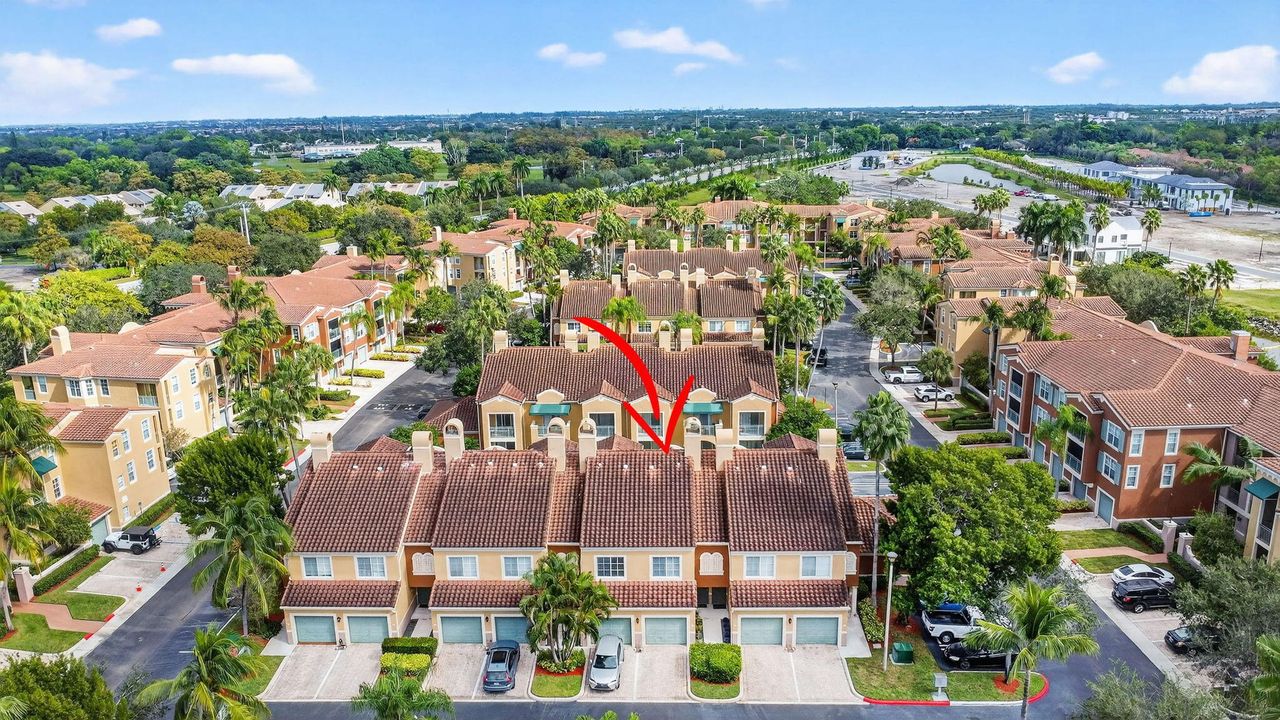 For Sale: $429,000 (2 beds, 2 baths, 1401 Square Feet)